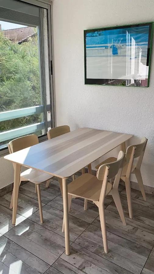 Spacieux Studio Sur Le Port De Hyeres Apartment